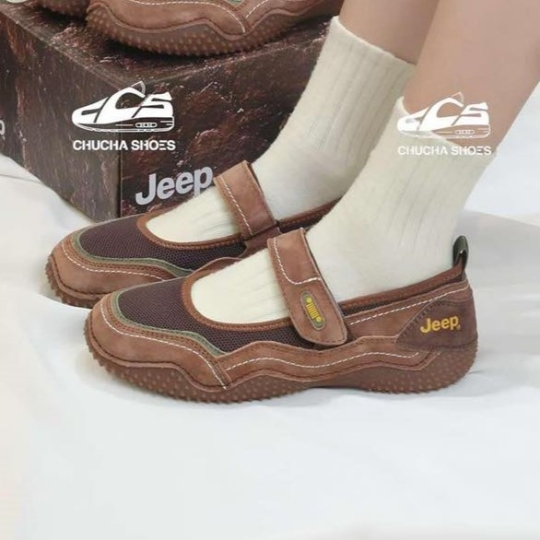 Jeep Mary Jane 22
